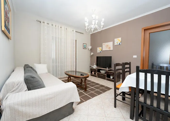 2b Apartment Tirana